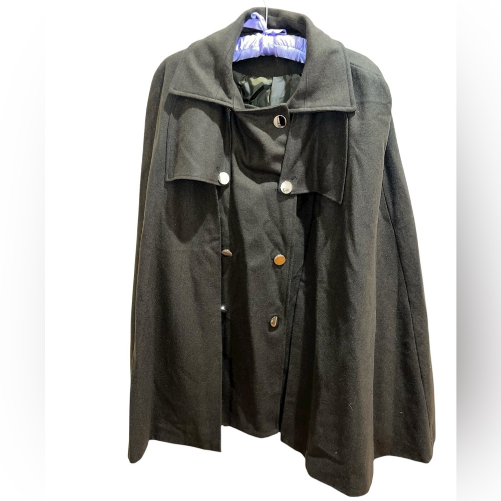 Elegant Cape Coat - Olive Green NWOT